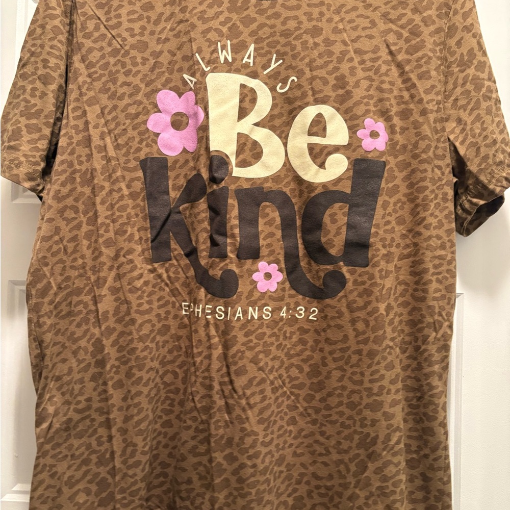 Leopard Print 'Be Kind' Tee Shirt